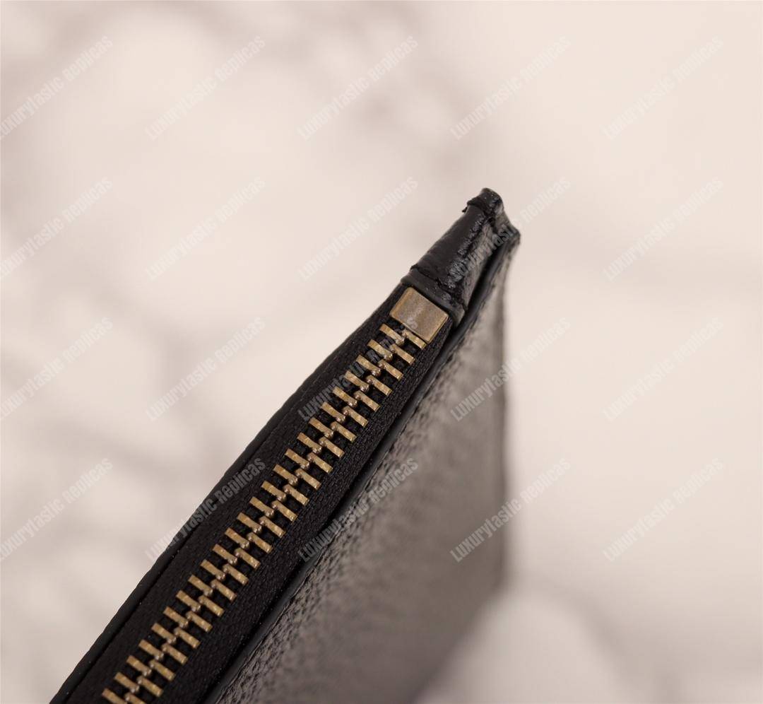G*u*i animalier leather pouch double g