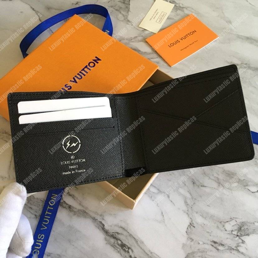 LV Multiple Wallet Monogram Eclipse Black Band