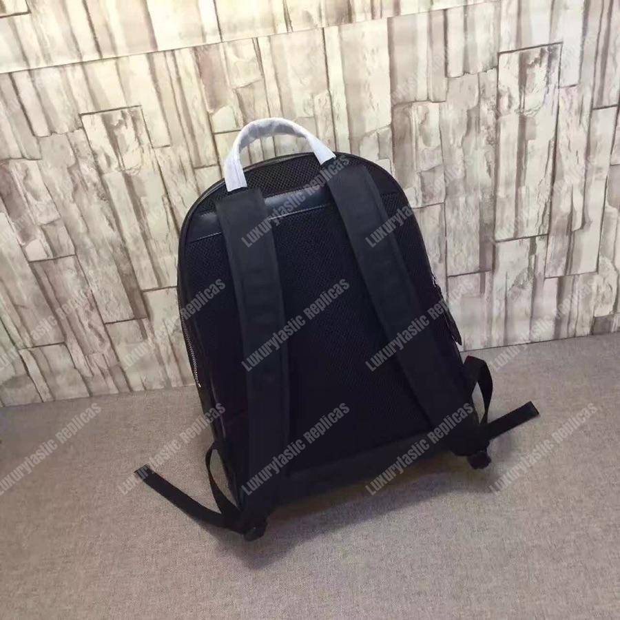 G*u*i kingsnake print leather backpack black