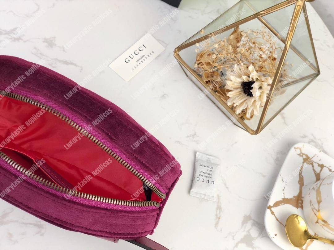 G*u*i gg marmont matelassé velvet belt bag fuchsia