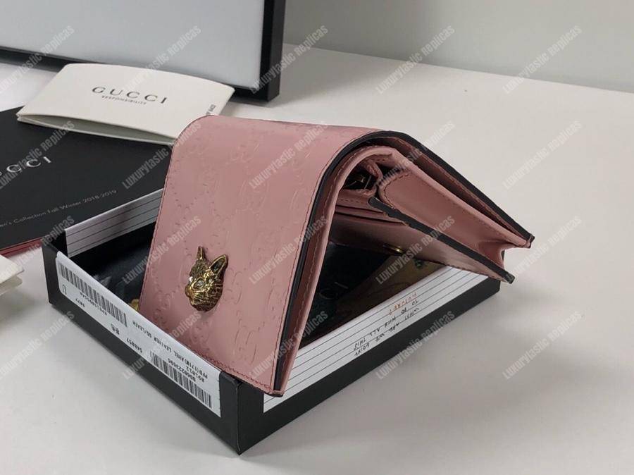 G*u*i signature card case with cat pink