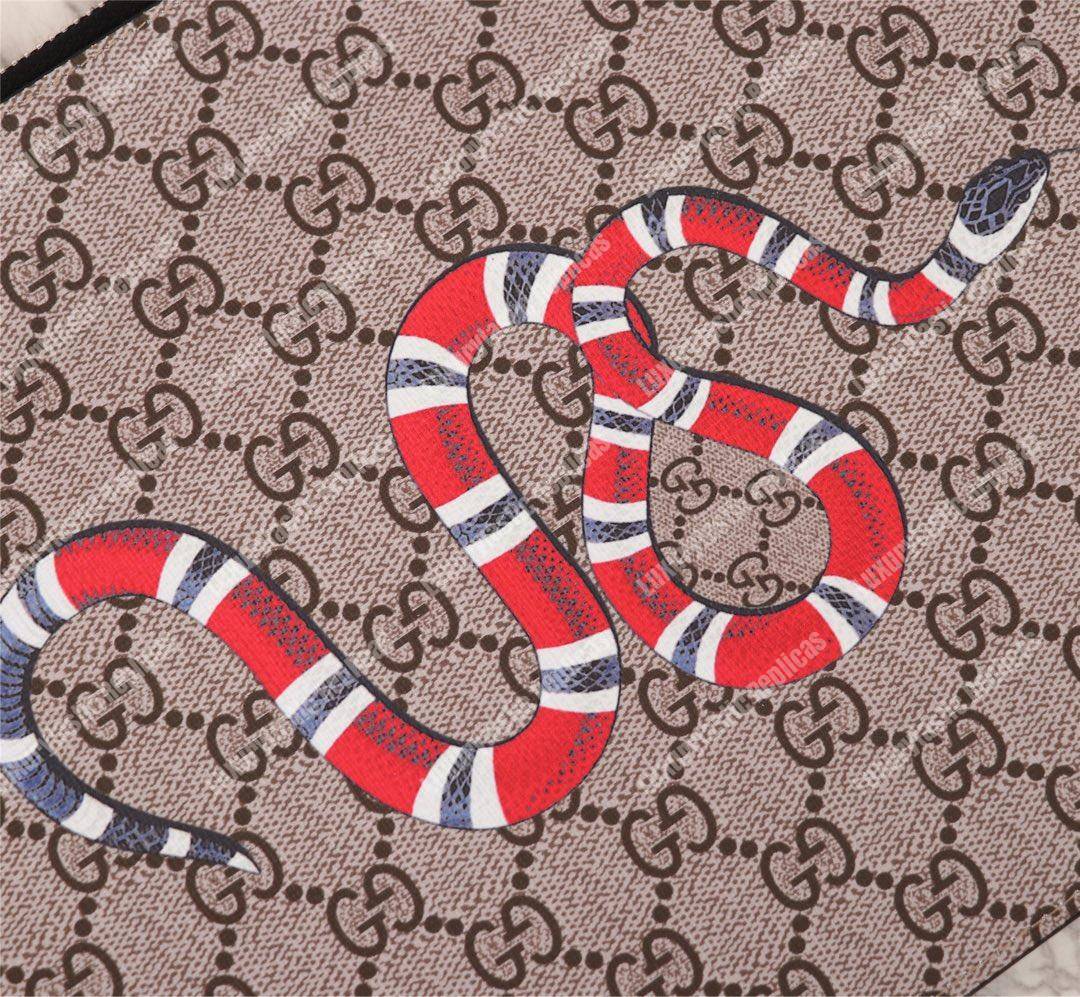 G*u*i bestiary pouch with kingsnake