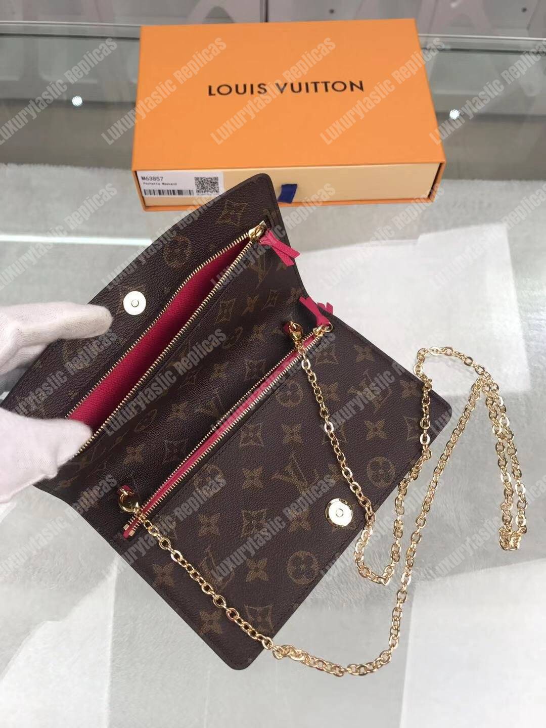 LV Weekend Pochette Clutch Christmas 2018