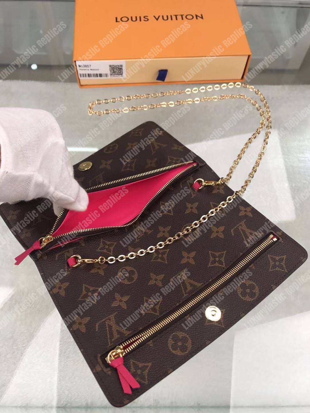 LV Weekend Pochette Clutch Christmas 2018
