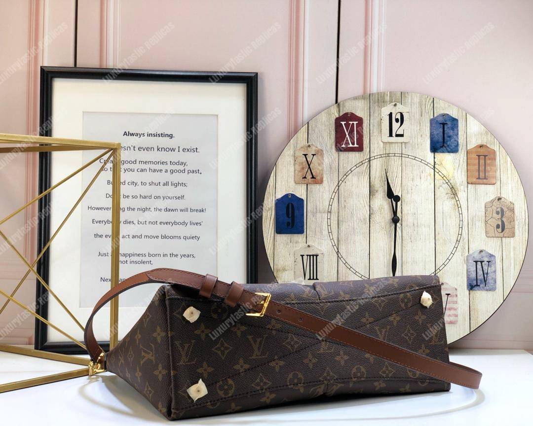 LV V Tote MM Monogram Noir