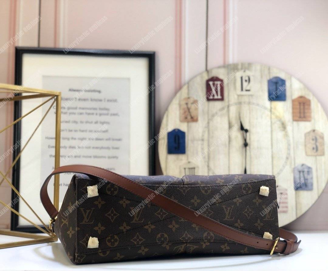 LV V Tote MM Monogram Safran