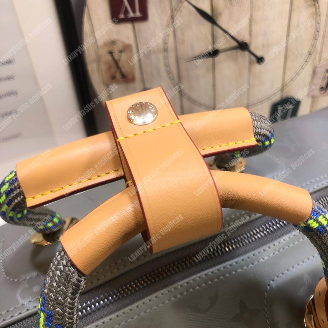 LV Keepall Bandouliere 50 Monogram Titanium