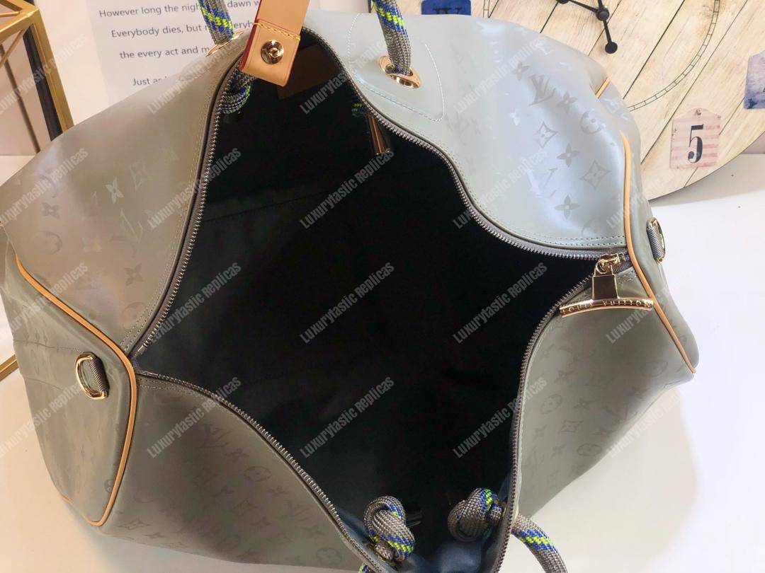 LV Keepall Bandouliere 50 Monogram Titanium