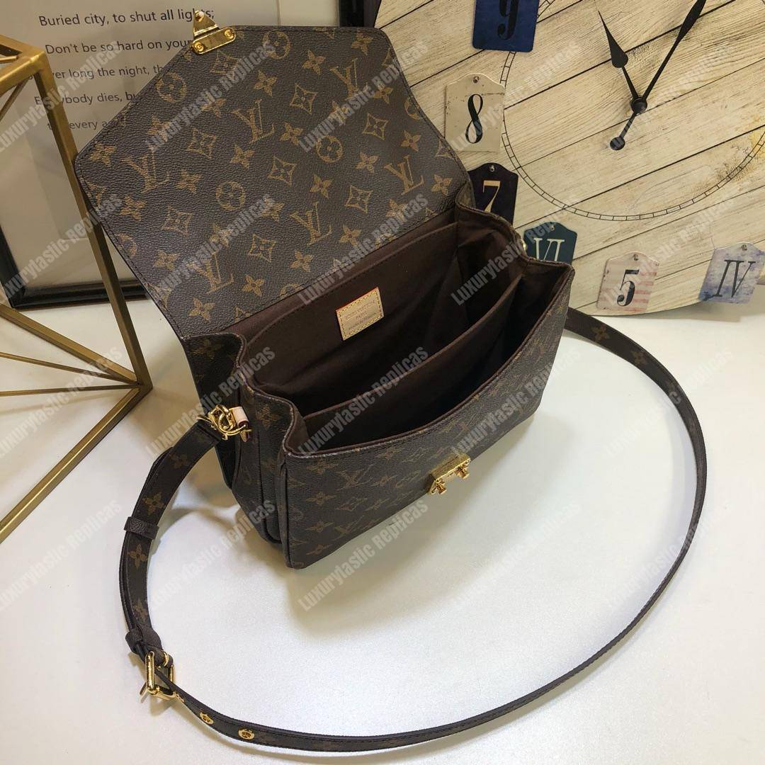 LV Pochette Metis Monogram