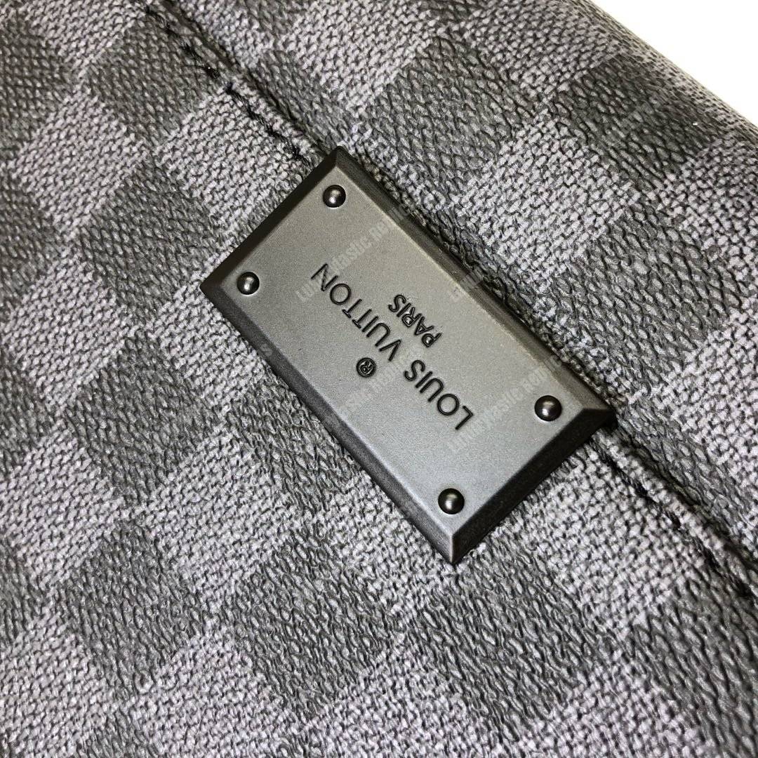 LV District PM Messenger Bag Damier Graphite Canvas