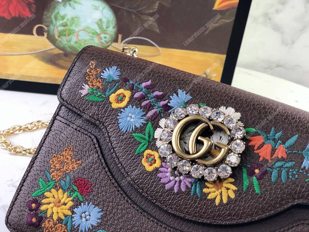 G*u*i embroidered small shoulder bag leather brown