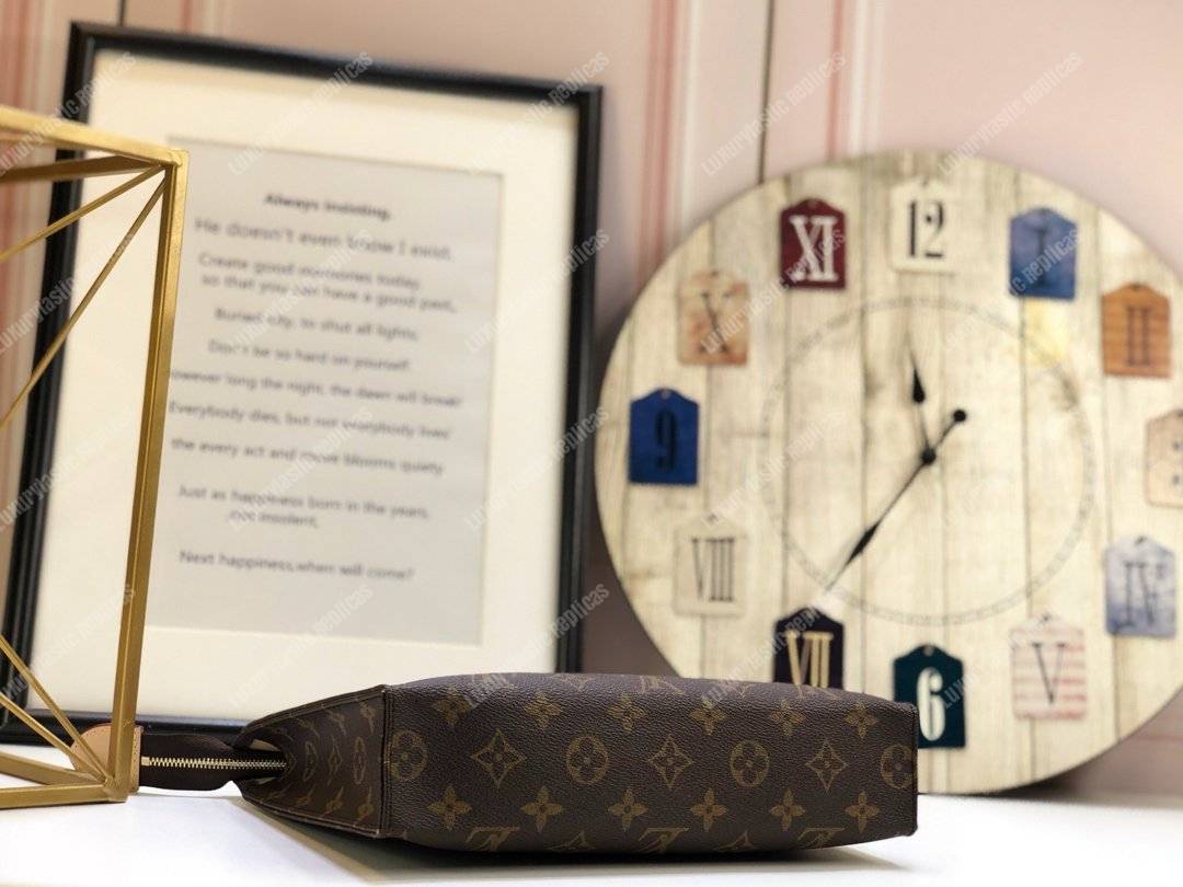 LV Toiletry Pouch 26 Monogram Brown