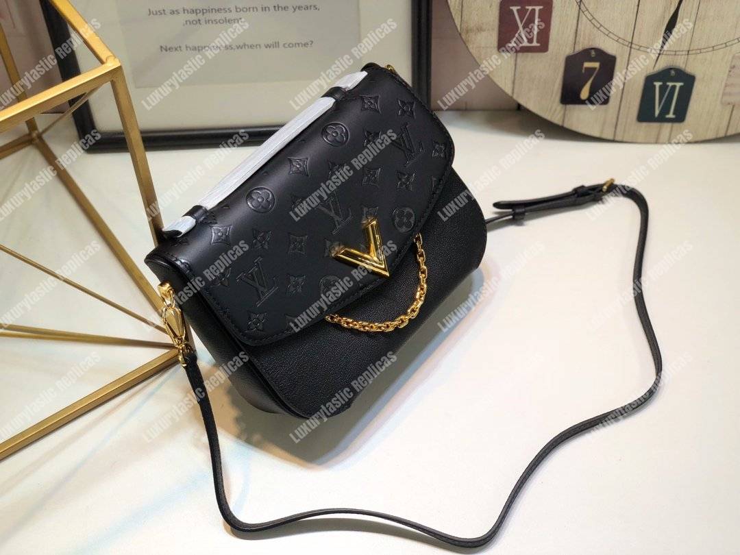 LV Very Messenger Handbag Monogram Noir