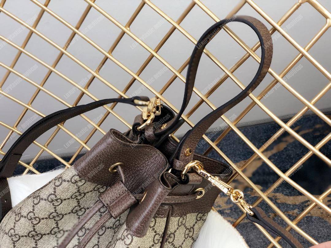 G*u*i small gg bucket bag