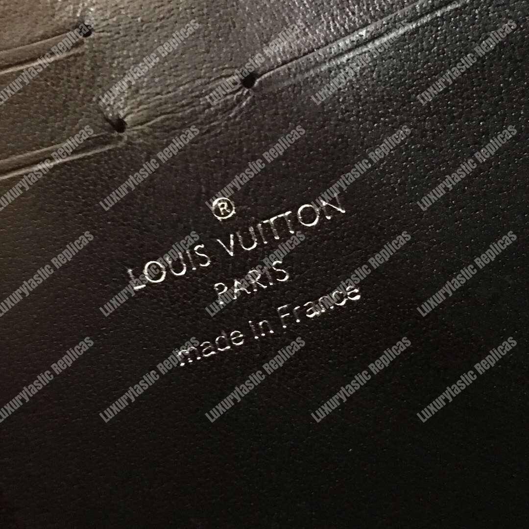 LV Spring-Summer 2019 Pochette Voyage MM Monogram Galaxy