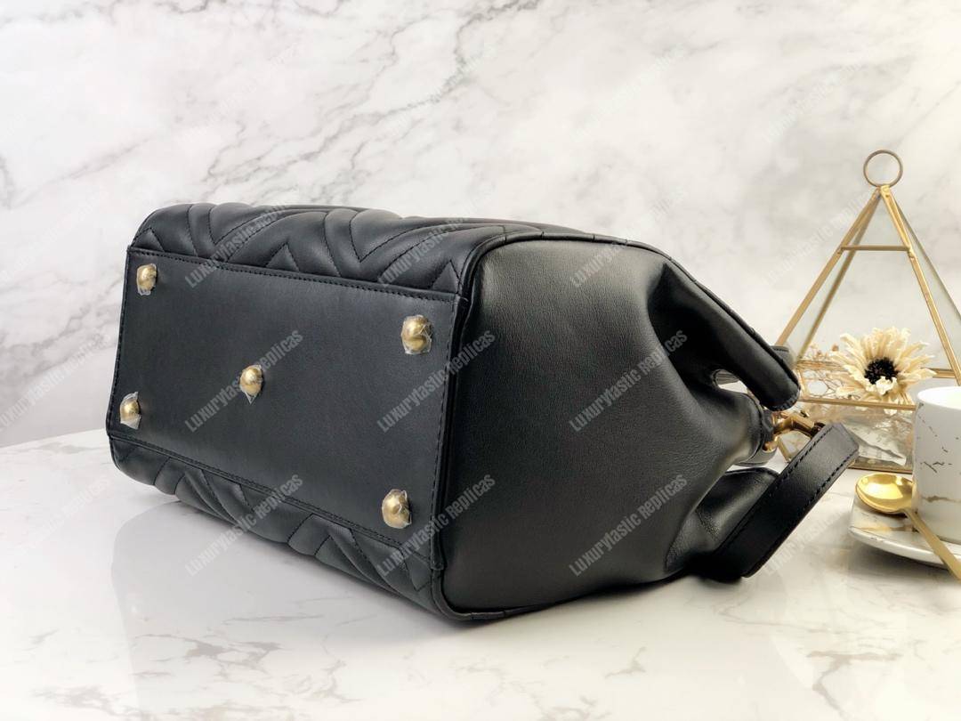 G*u*i gg marmont small matelassé top handle bag black