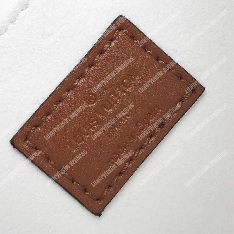 LV Dauphine MM Taurillon Leather Blackberry/Snow