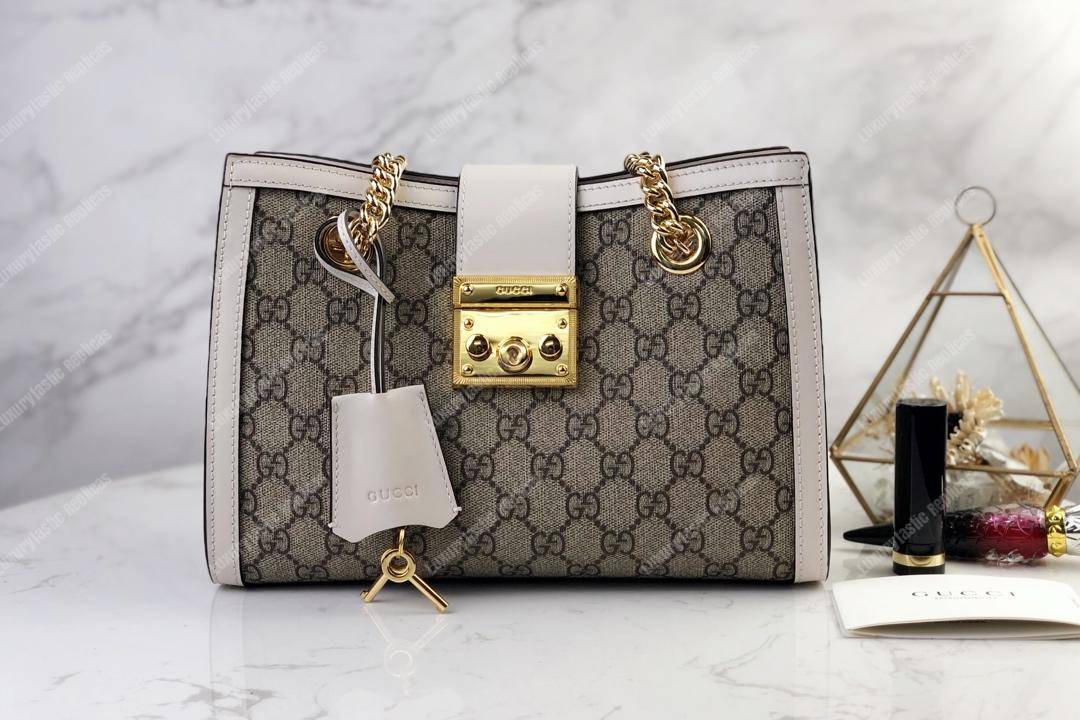 G*u*i padlock small shoulder bag white