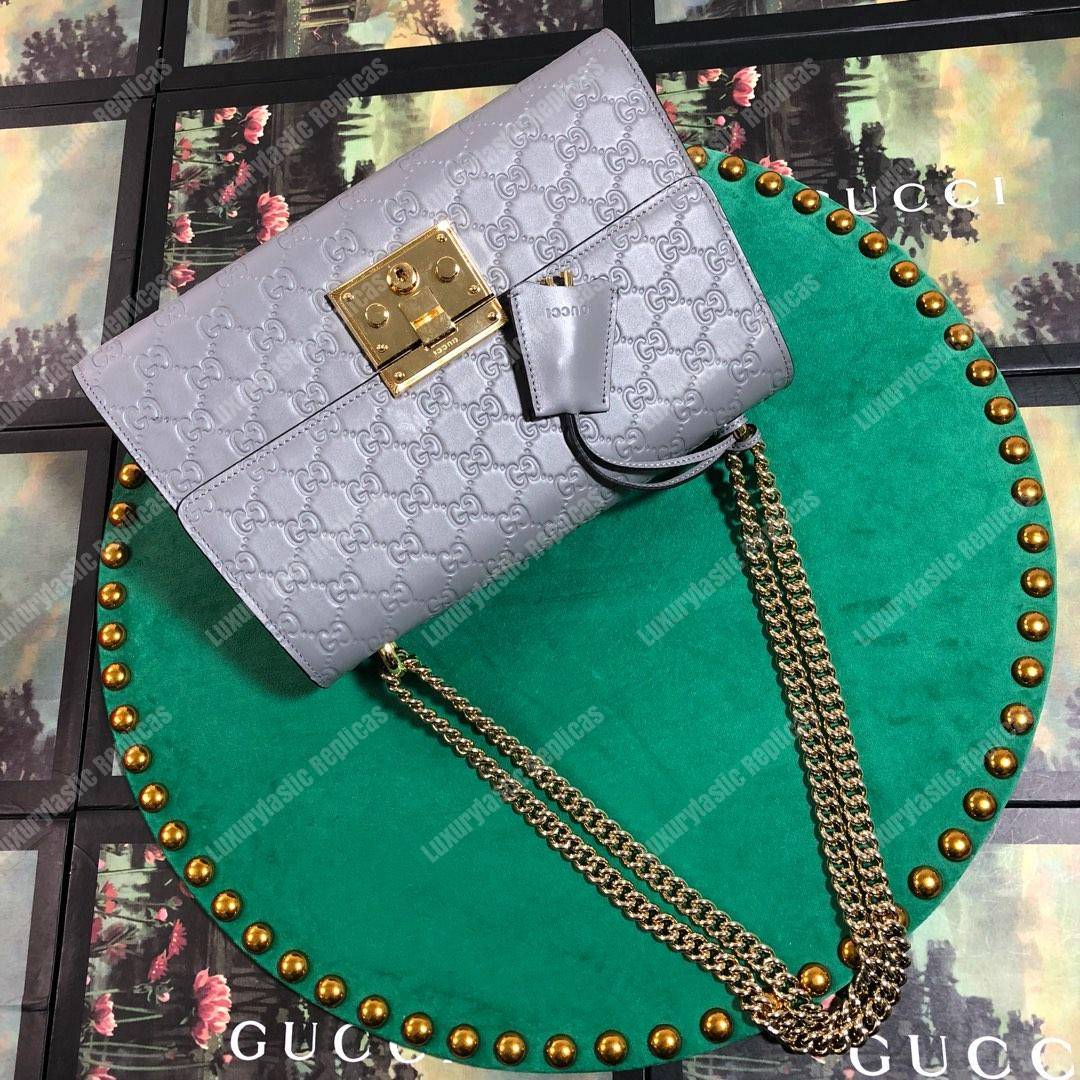 G*u*i padlock medium signature shoulder bag dusty gray