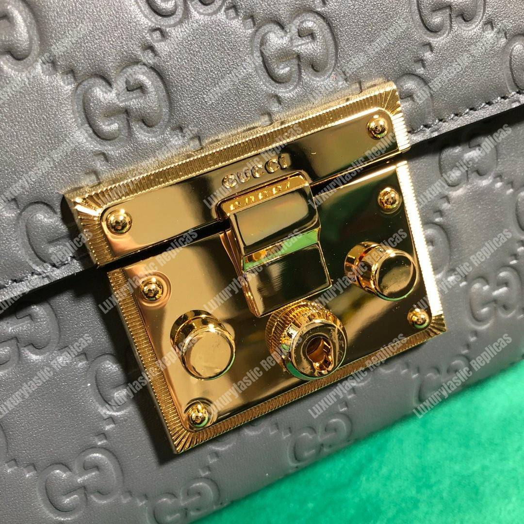 G*u*i padlock small signature shoulder bag gray