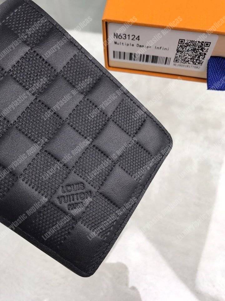 LV Multiple Wallet Damier Infini Leather Onyx