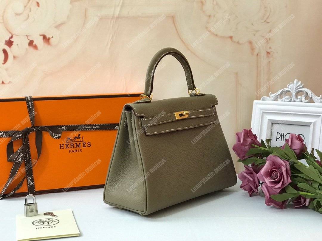 H**mes kelly 32 togo etoupe gold-toned hardware