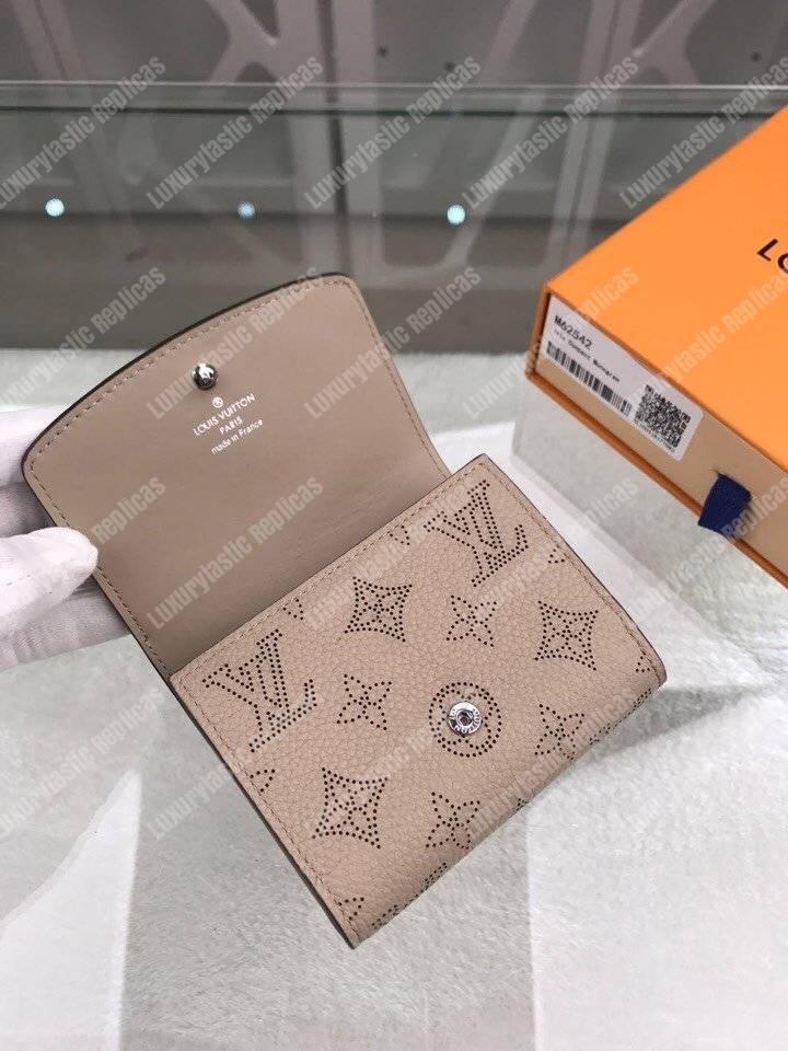 LV Iris Compact Wallet Mahina Galet