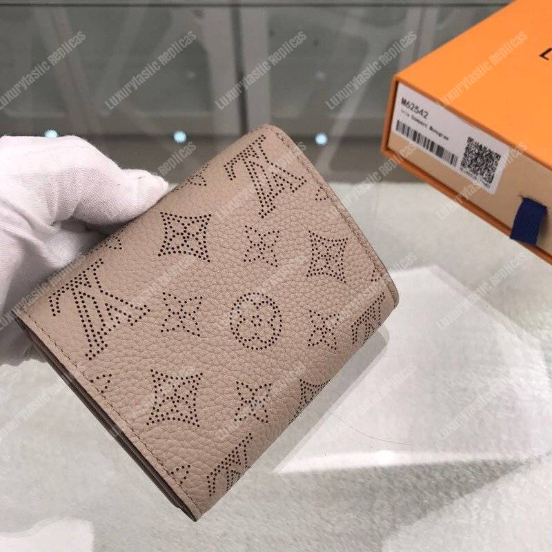 LV Iris Compact Wallet Mahina Galet