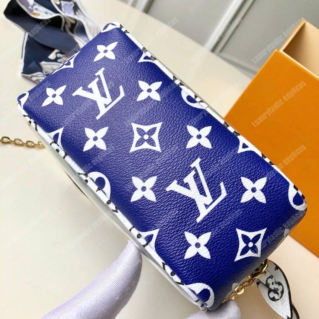 LV Beach Pouch Monogram Summer 2019 Blue