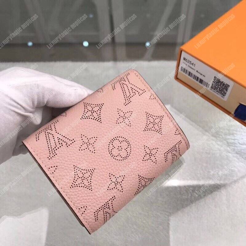 LV Iris Compact Wallet Mahina Magnolia