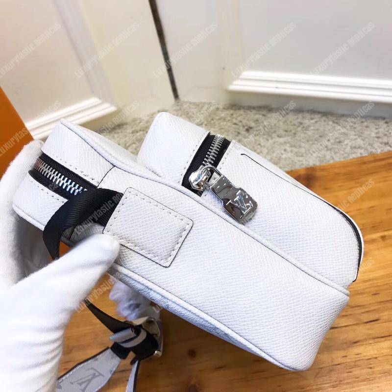 LV Outdoor Messenger K45 Taiga Monogram Blanc