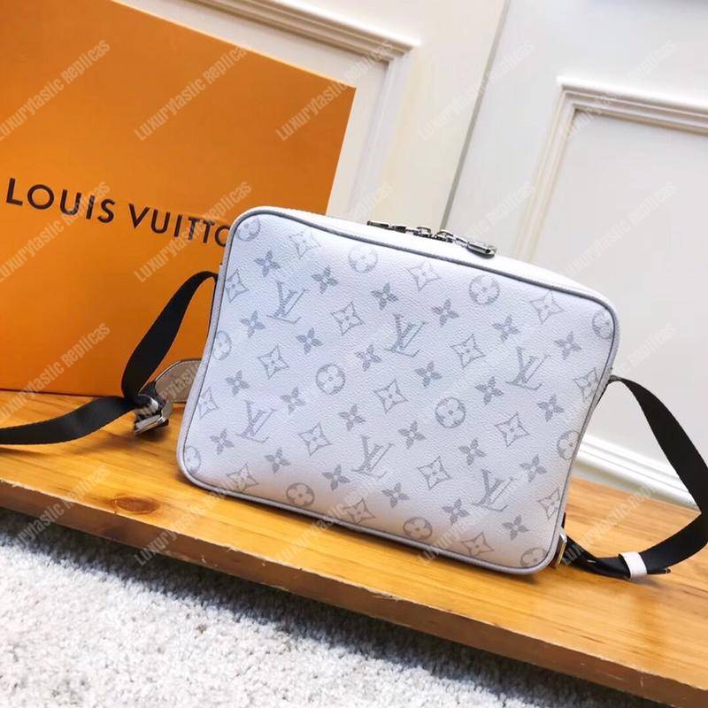 LV Outdoor Messenger K45 Taiga Monogram Blanc