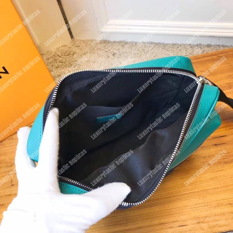 LV Outdoor Messenger K45 Taiga Monogram Vert