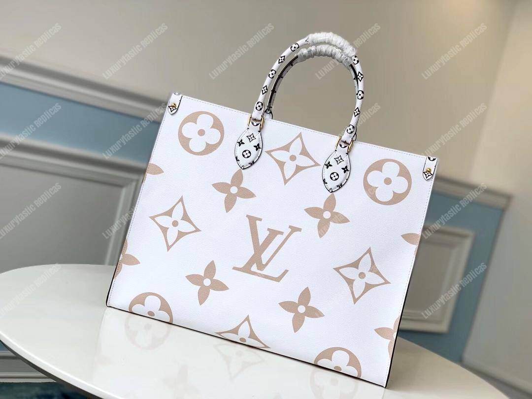 LV Onthego Monogram Toron Handle Crème Tote Bag GM