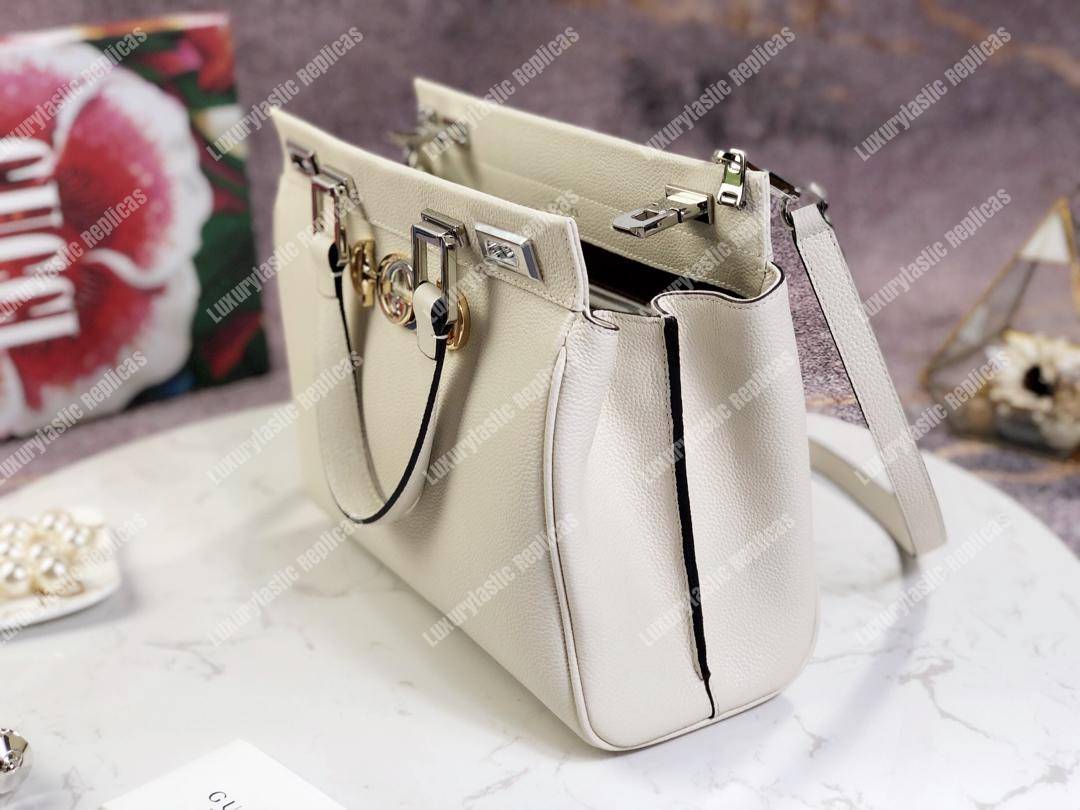 G*u*i zumi grainy leather small top handle bag white