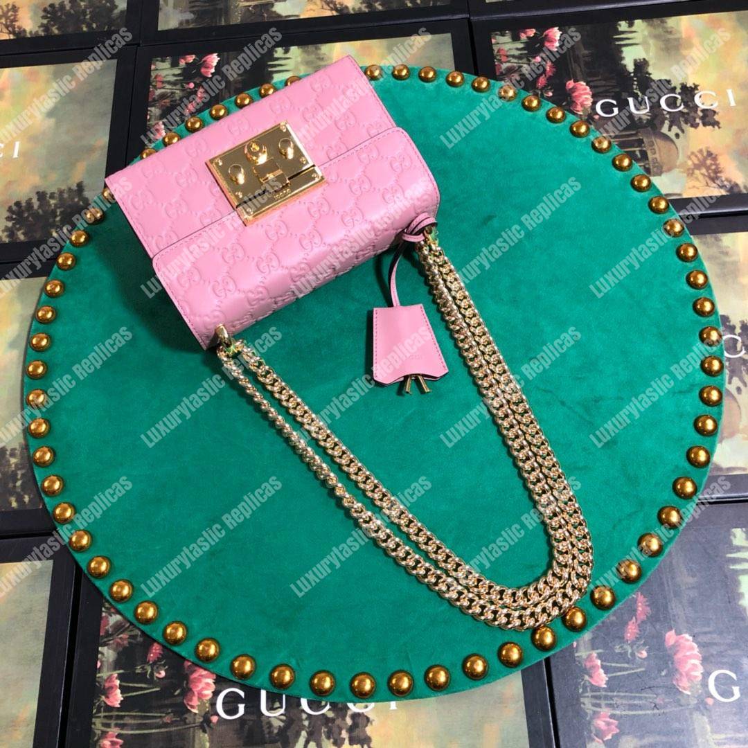 G*u*i padlock small signature shoulder bag fuschia