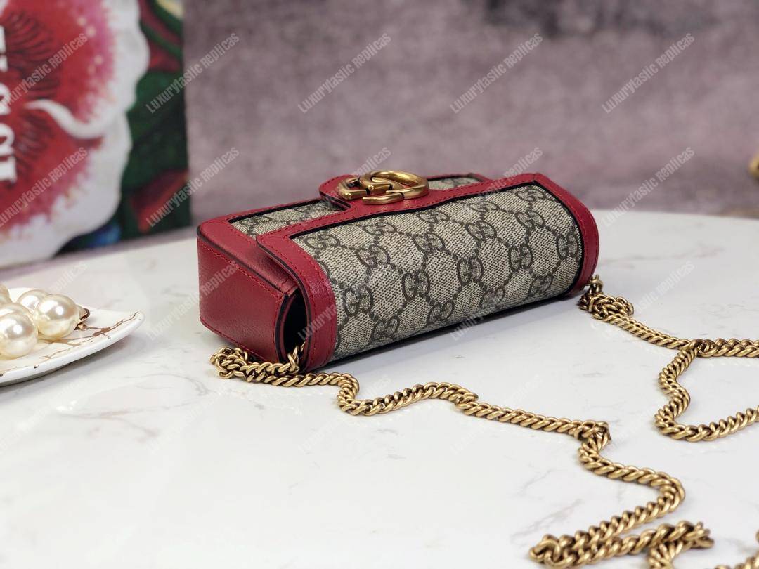 G*u*i gg sup*e canvas super mini bag red