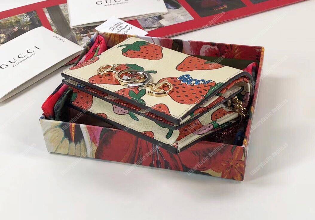G*u*i zumi strawberry print card case wallet