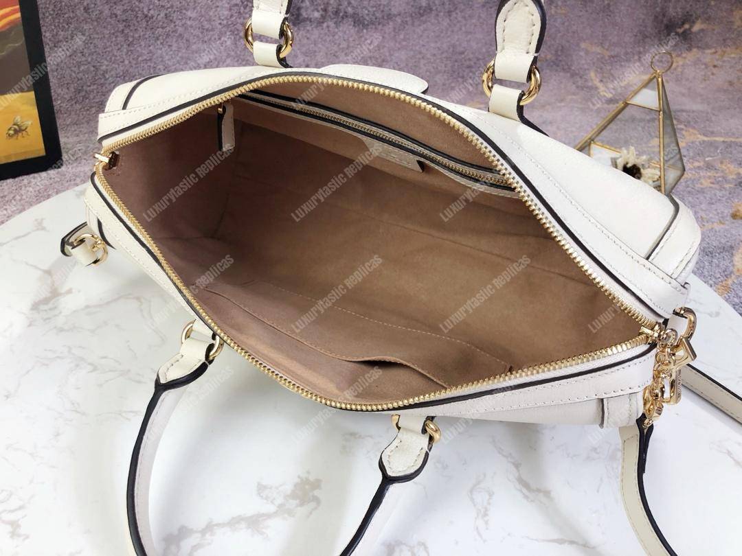 G*u*i ophidia medium top handle bag white