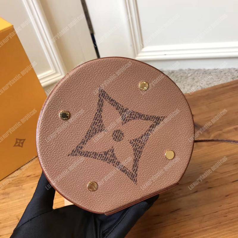 LV Cannes Giant Monogram