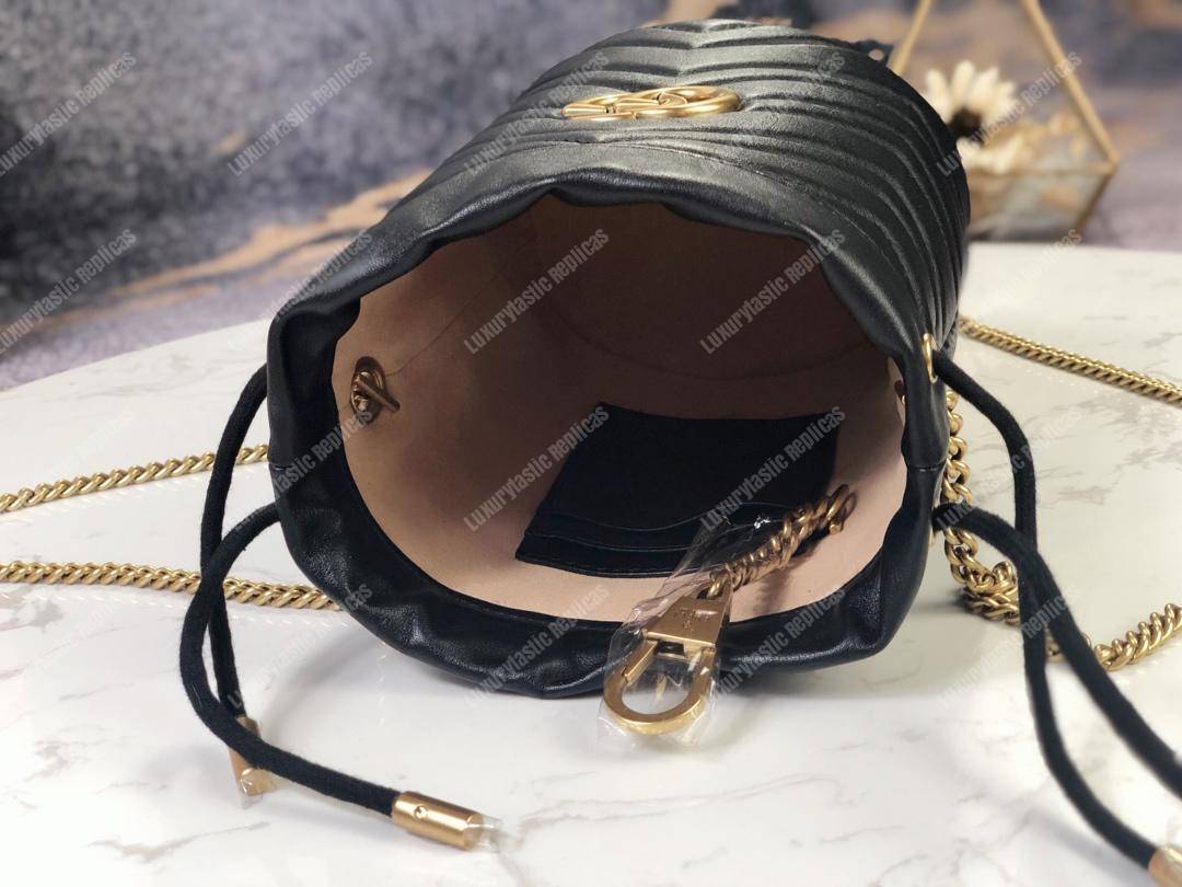 G*u*i gg marmont mini bucket bag black