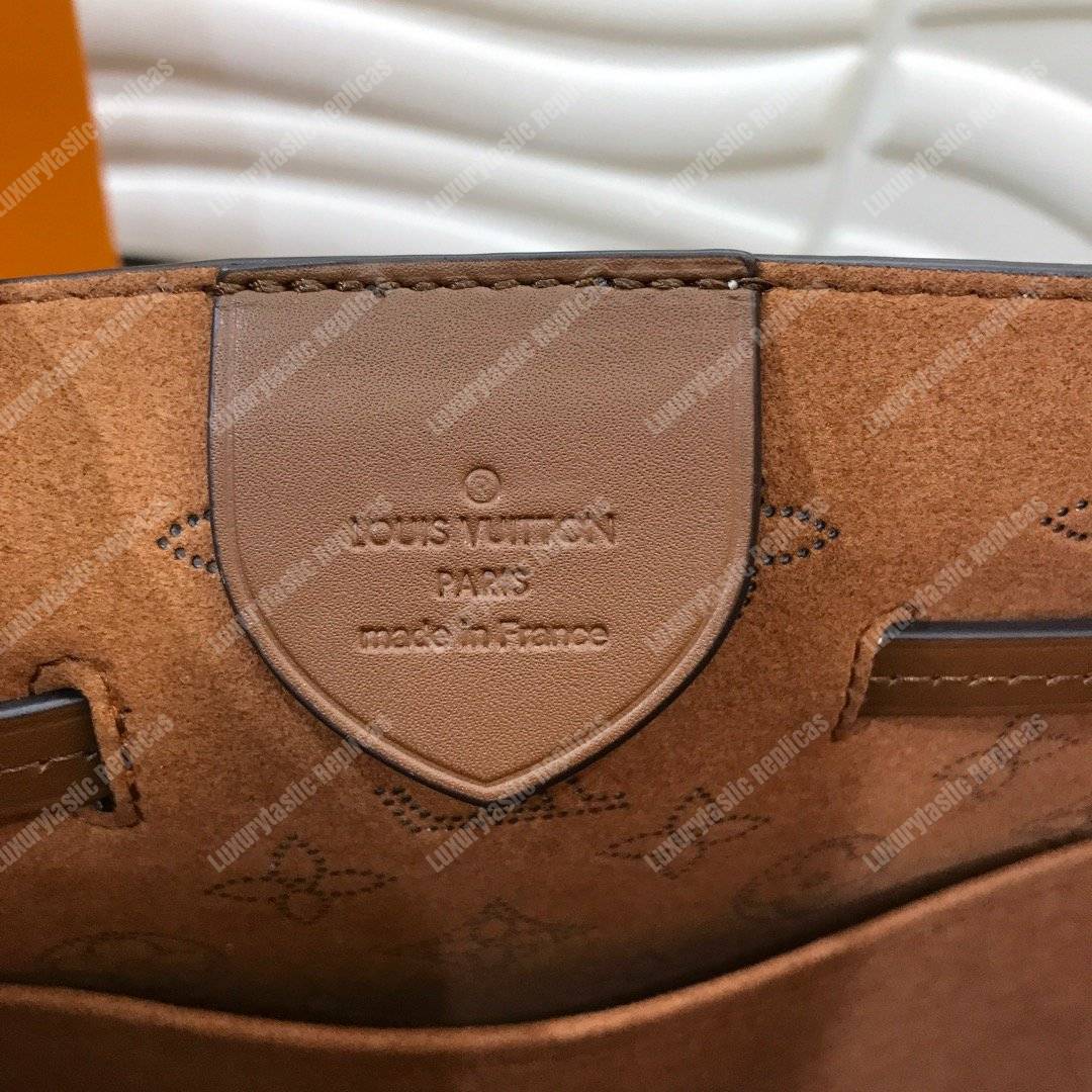 LV Girolata Handbag Mahina Creme