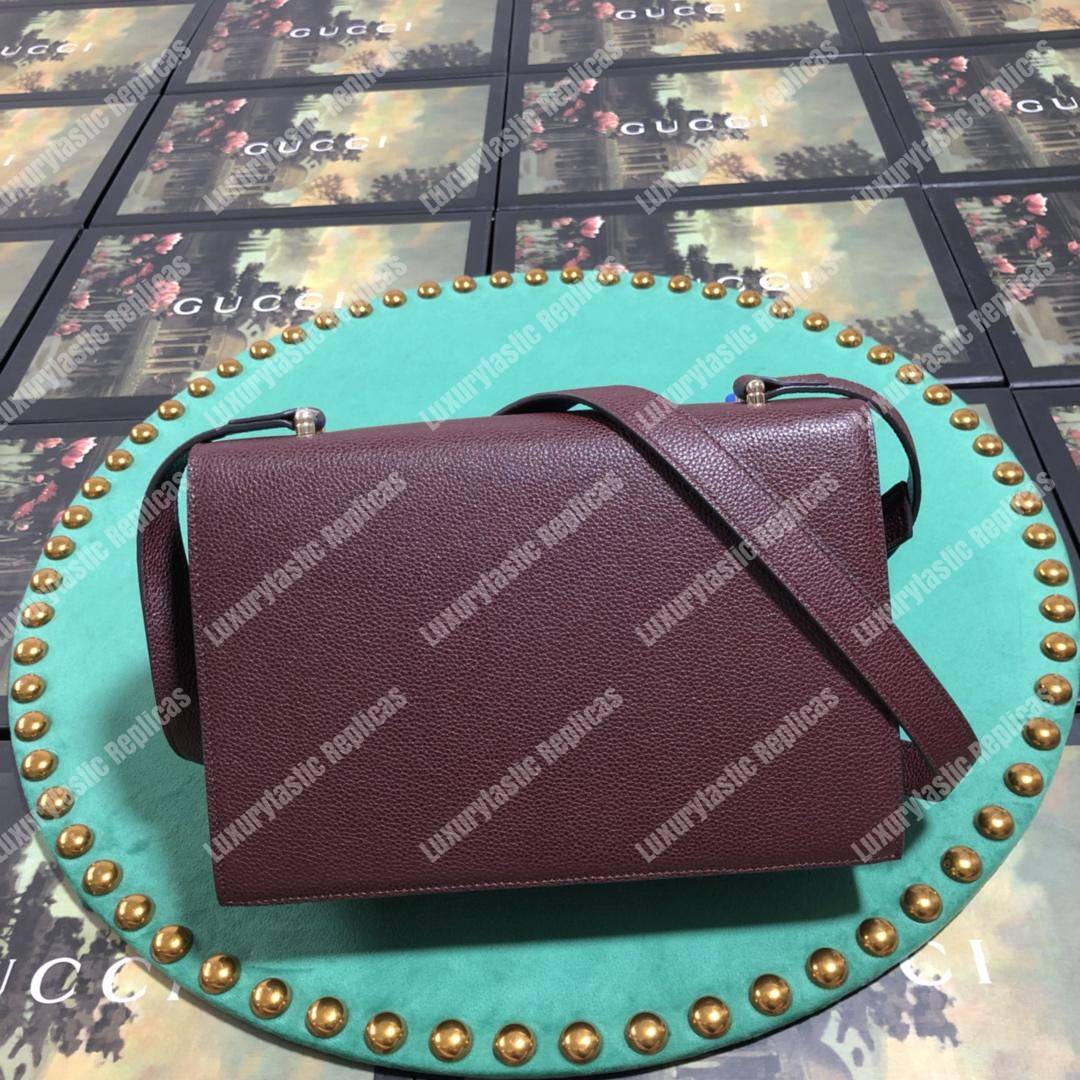 G*u*i zumi grainy leather small shoulder bag burgundy