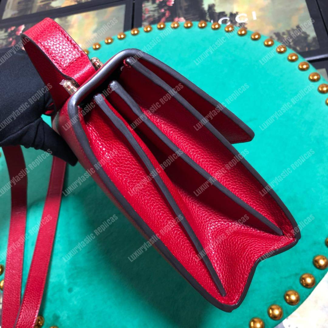 G*u*i zumi grainy leather small shoulder bag hisbiscus red