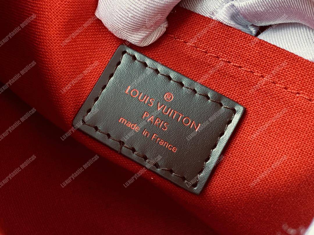 LV Favorite PM Damier Ebene