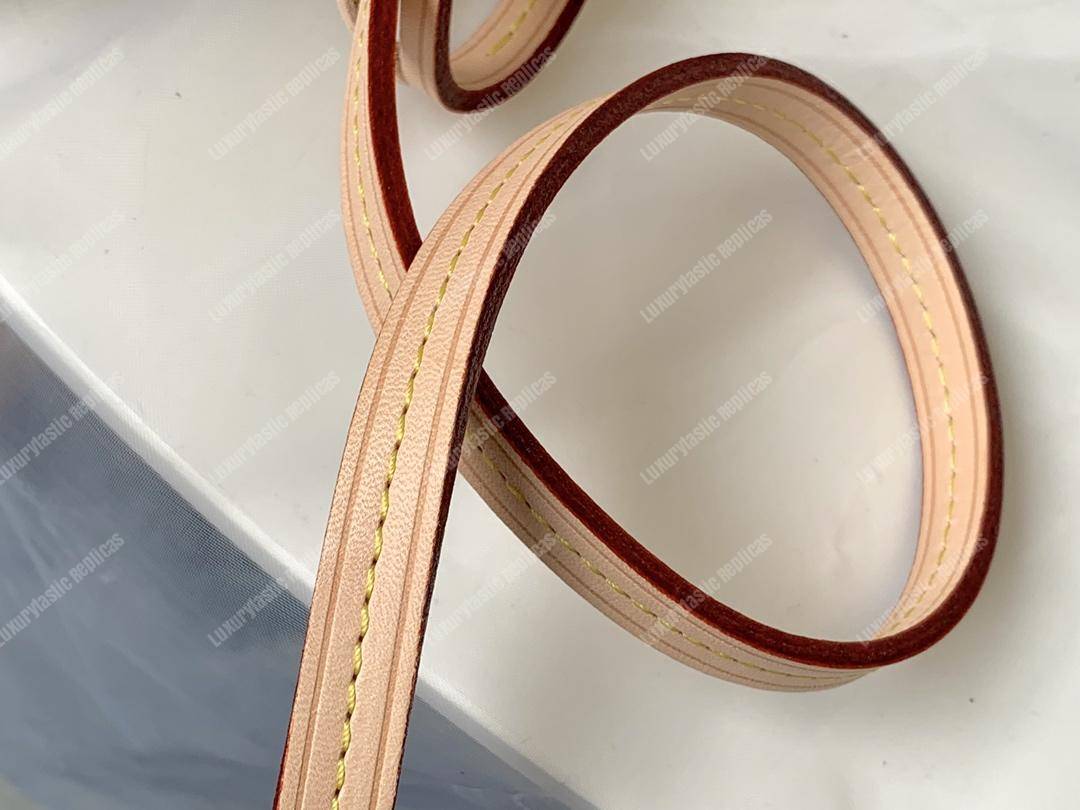 LV Favorite PM Damier Azur