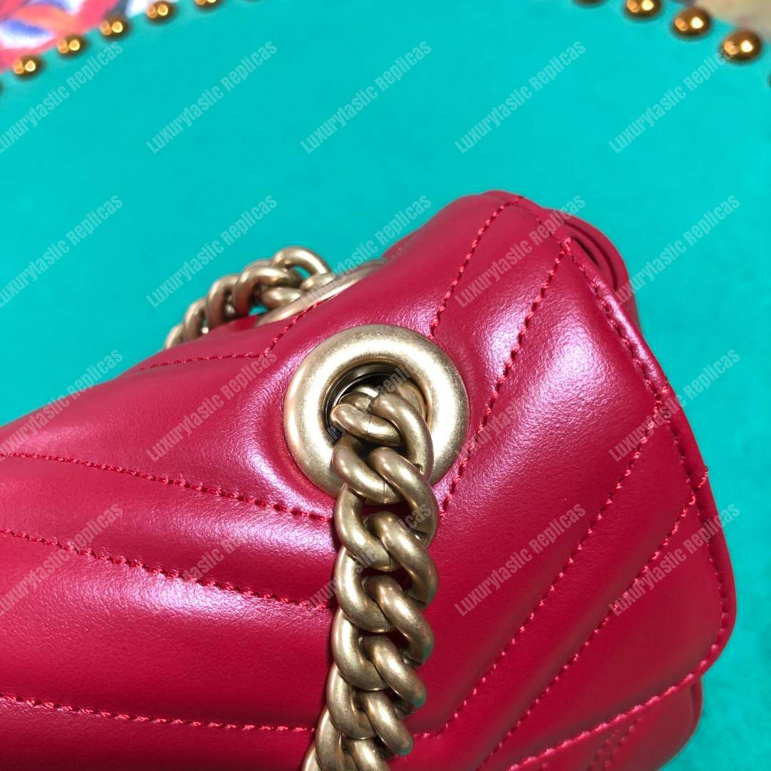 G*u*i gg marmont matelassé mini bag red