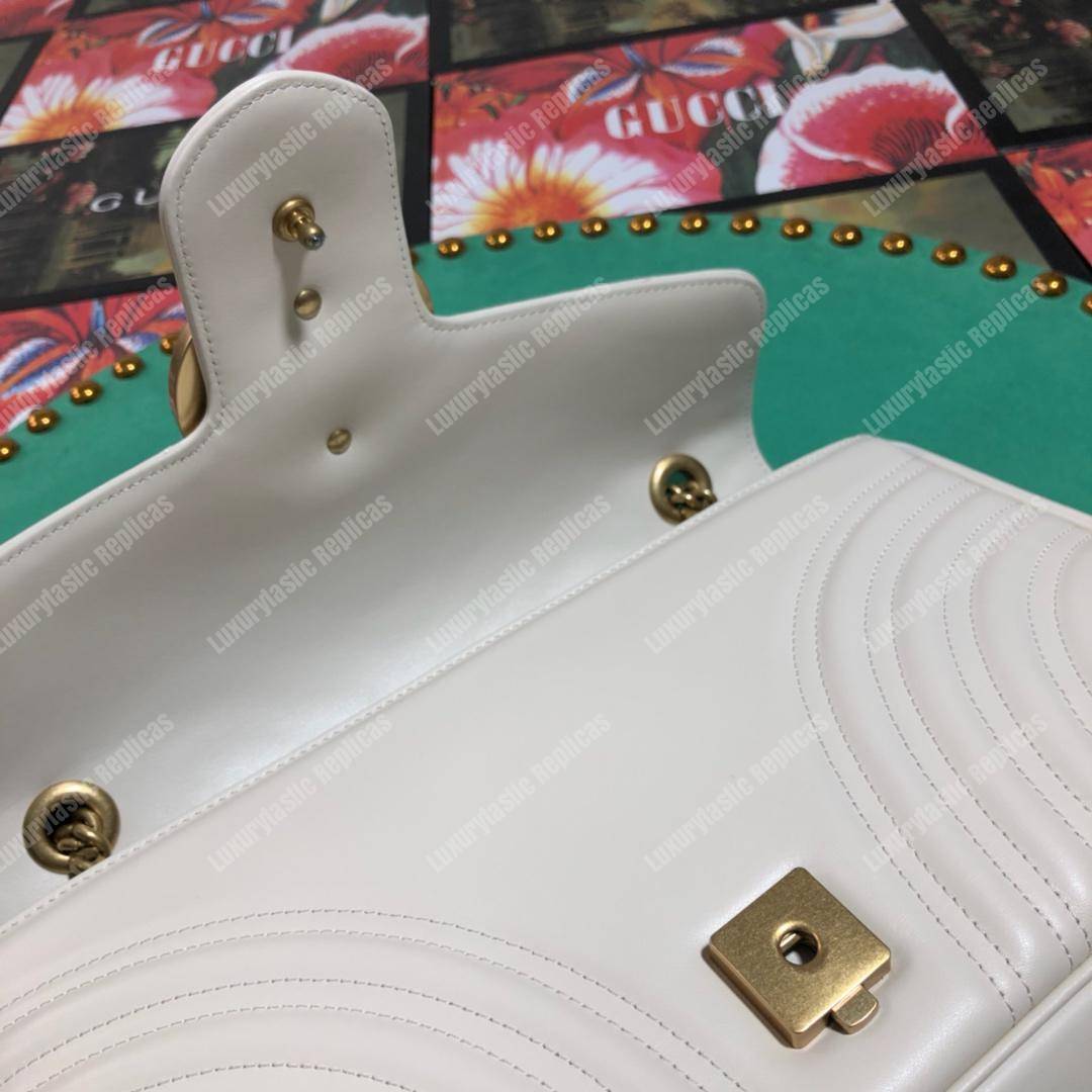 G*u*i gg marmont medium matelasse shoulder bag white