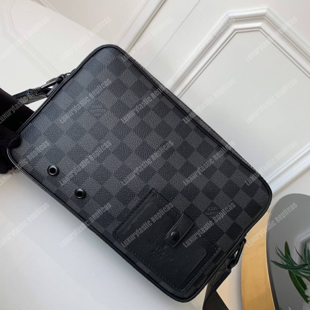 LV Alpha Messenger Damier Graphite