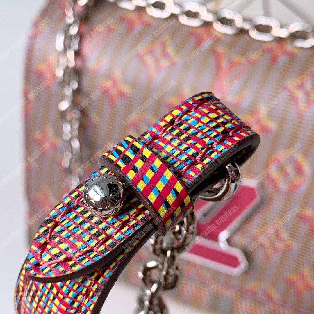 LV Twist MM Monogram LV Pop Rouge